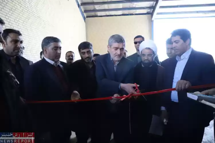 طرح توسعه یک واحد تولیدی، صنعتی در شهرک صنعتی فتح آباد مرودشت به‌مناسبت دهه فجر افتتاح شد