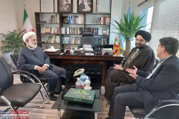 مدیر کل بنیاد مسکن استان فارس با نماینده ولی فقیه در بنیاد مسکن انقلاب اسلامی دیدار کرد