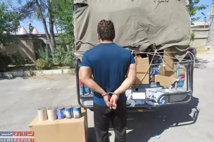 متهم به جرم فروش مکمل‌های بدنسازی تقلبی در جهرم دستگیر شد